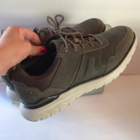 Rockport Mens PulseTech Sport Ubal Sneakers  Size 9.5 Wide Olive & Brown - Picture 3 of 15